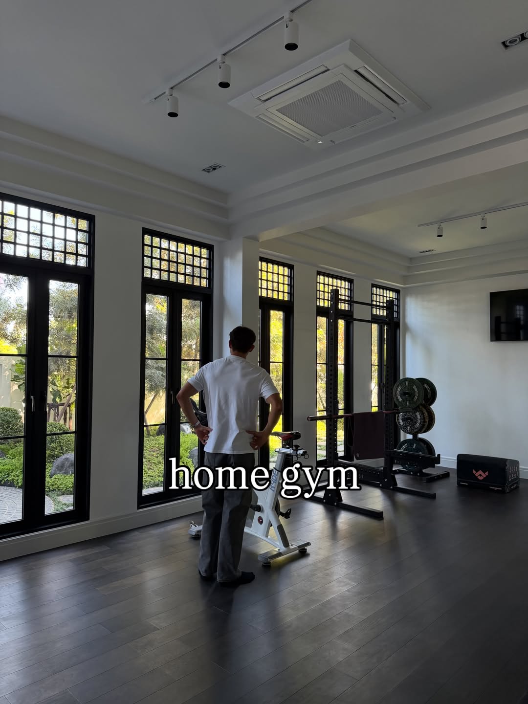 เพื่อน - คณิน ชอบประดิถ