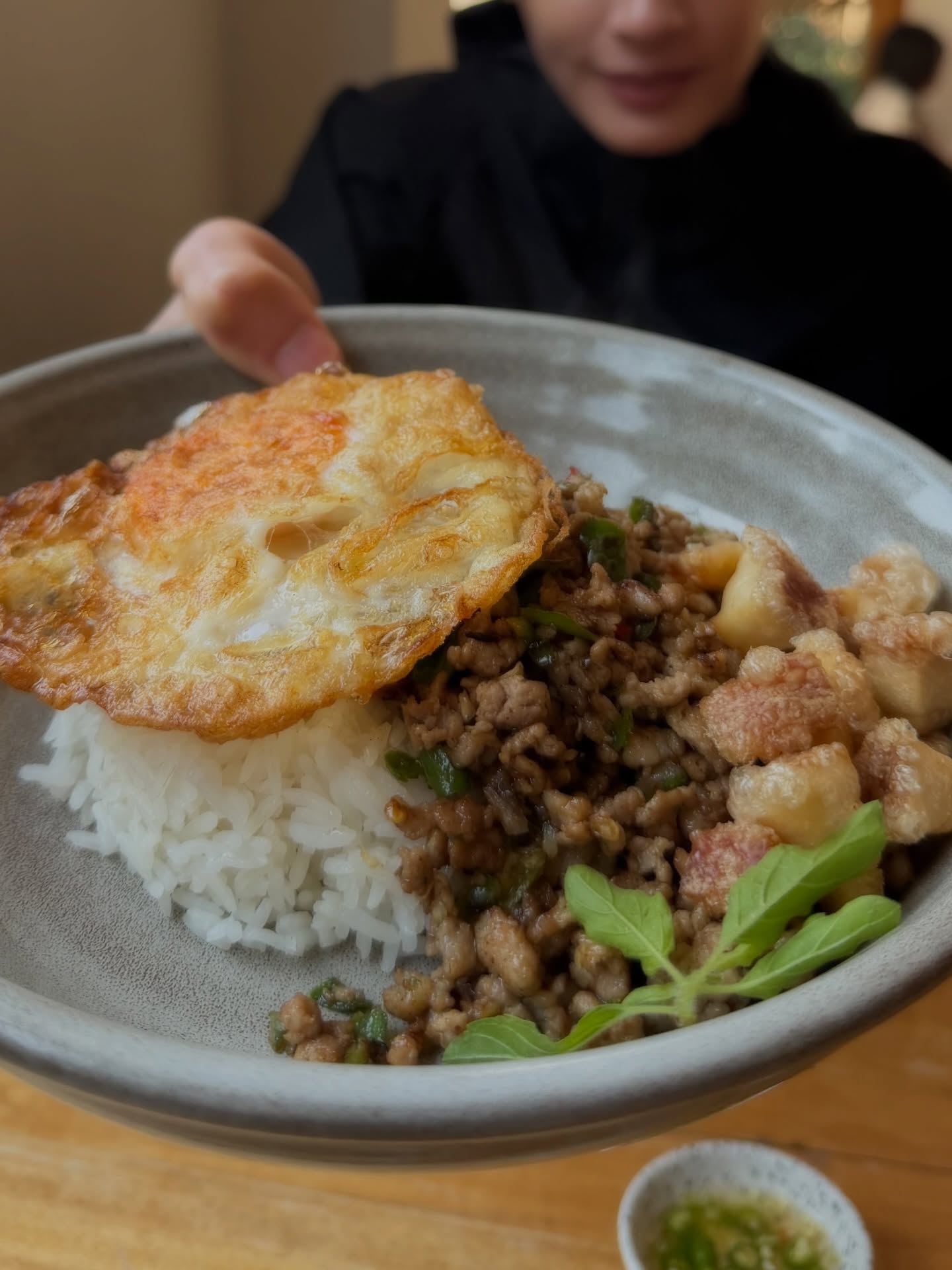 เพื่อน - คณิน ชอบประดิถ