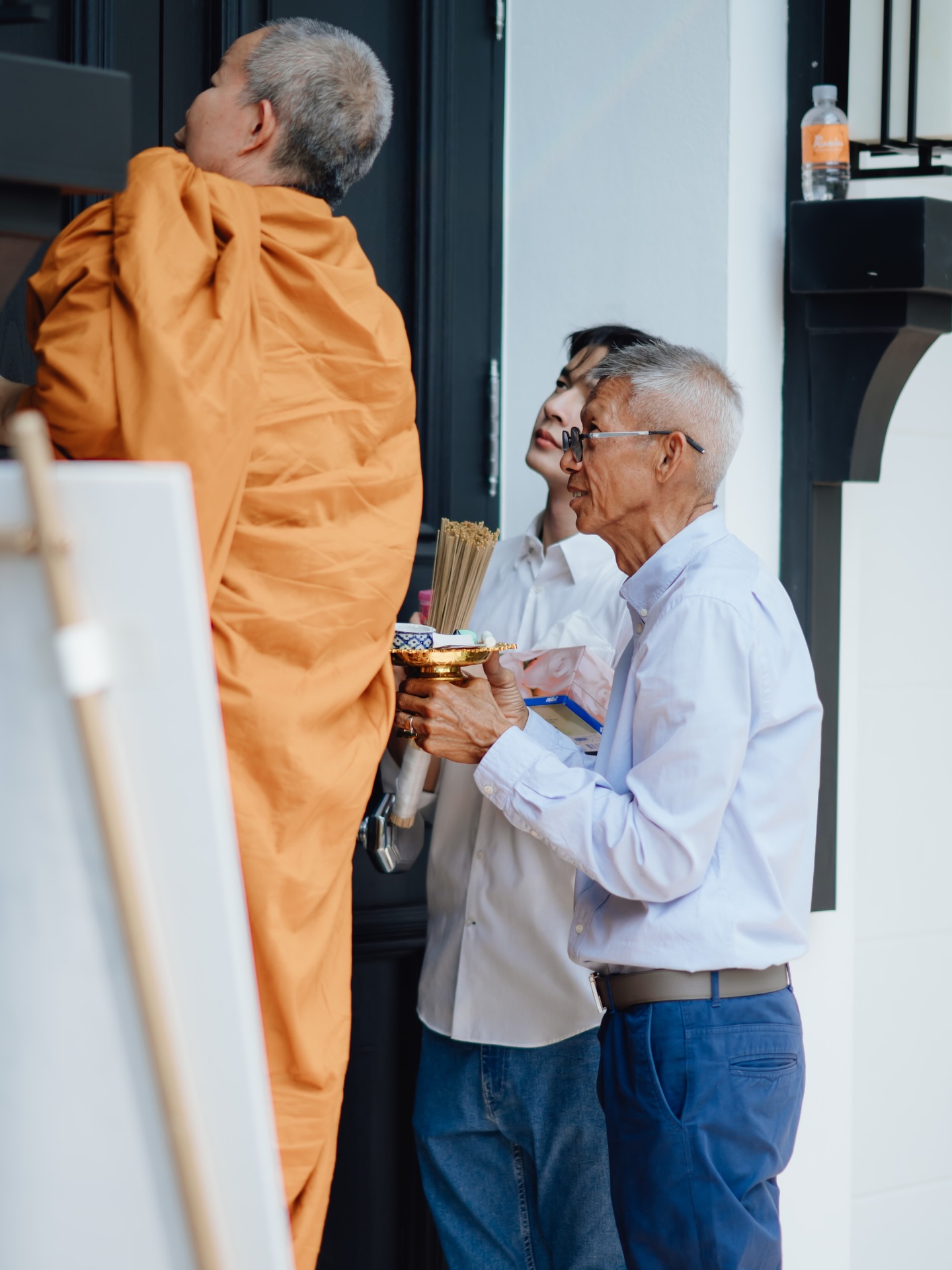 เพื่อน - คณิน ชอบประดิถ