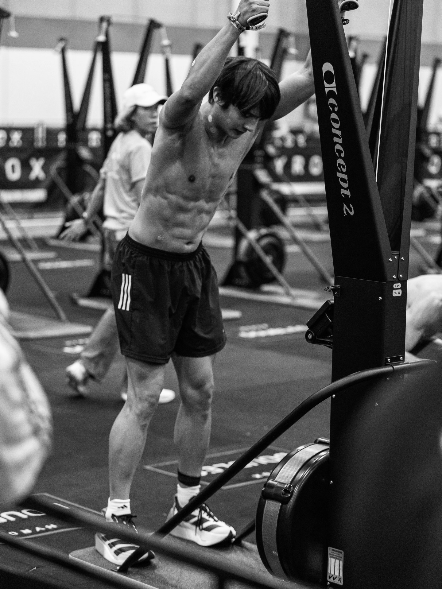 เพื่อน - คณิน ชอบประดิถ