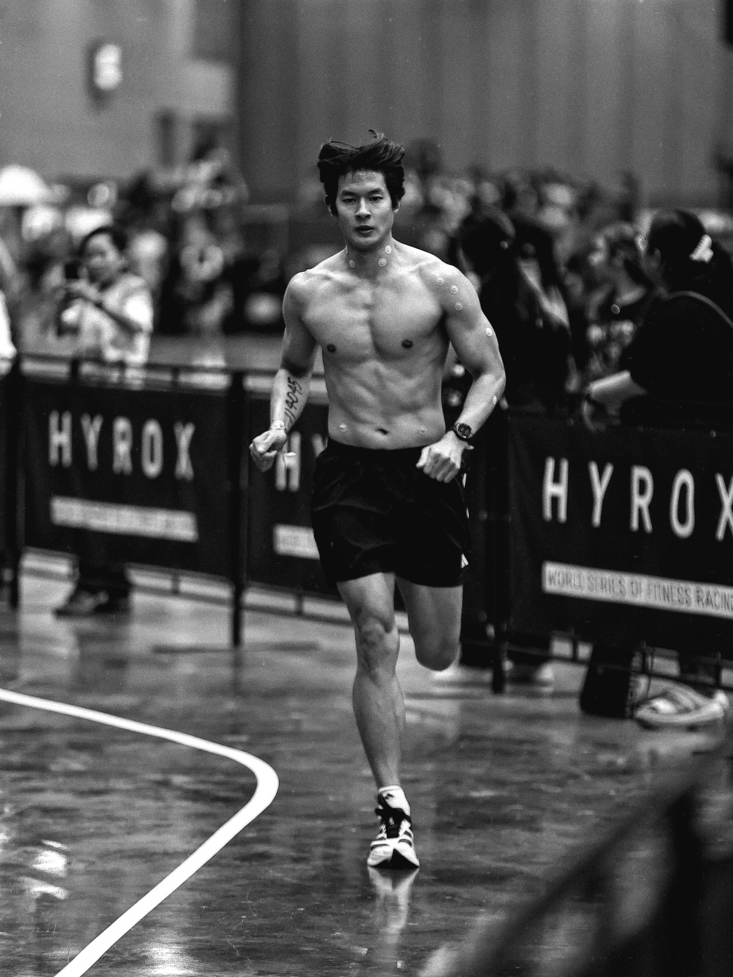 เพื่อน - คณิน ชอบประดิถ