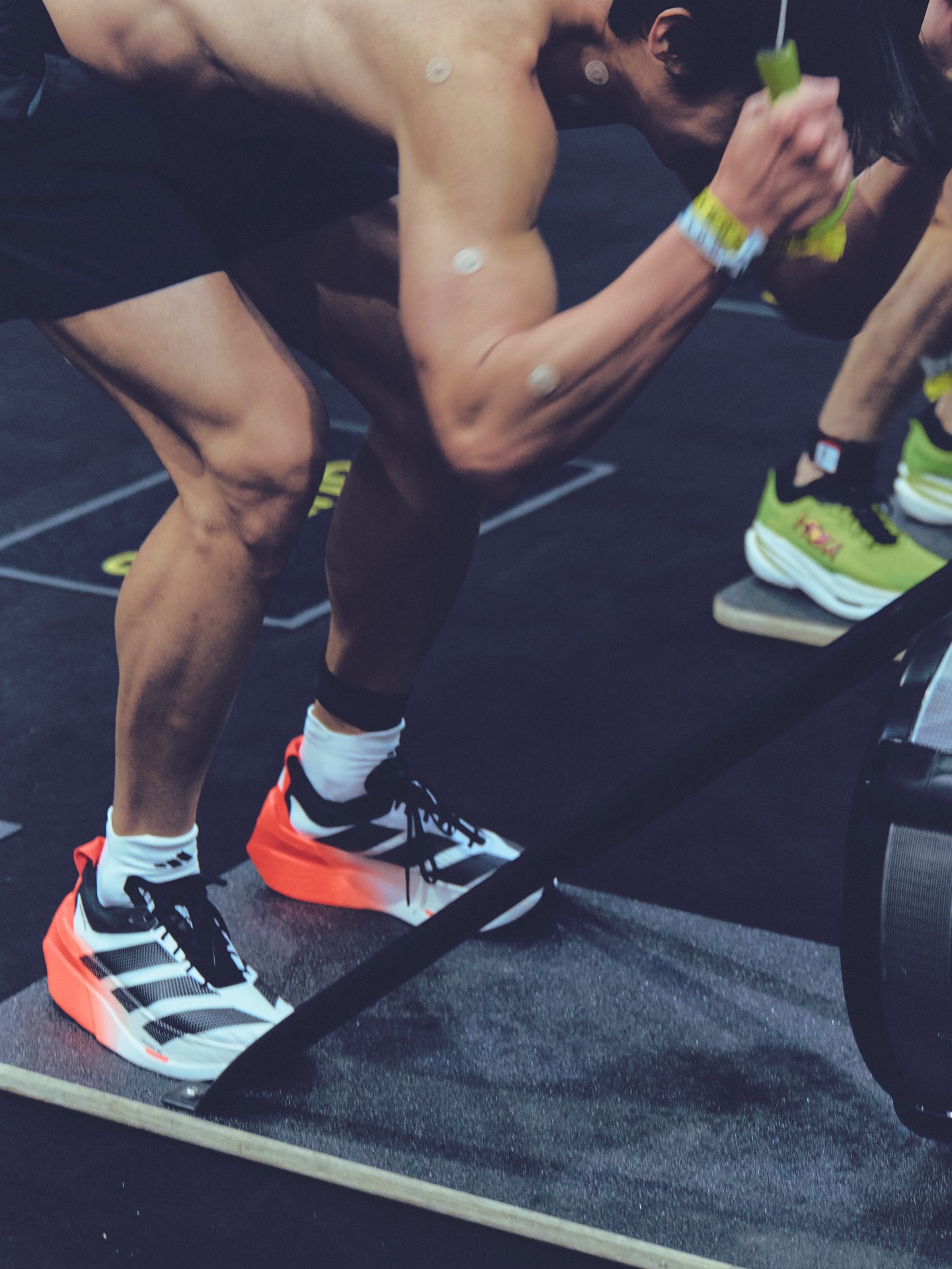 เพื่อน - คณิน ชอบประดิถ