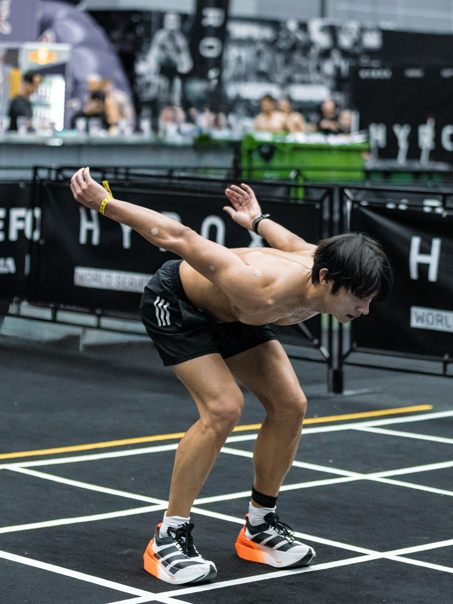 เพื่อน - คณิน ชอบประดิถ