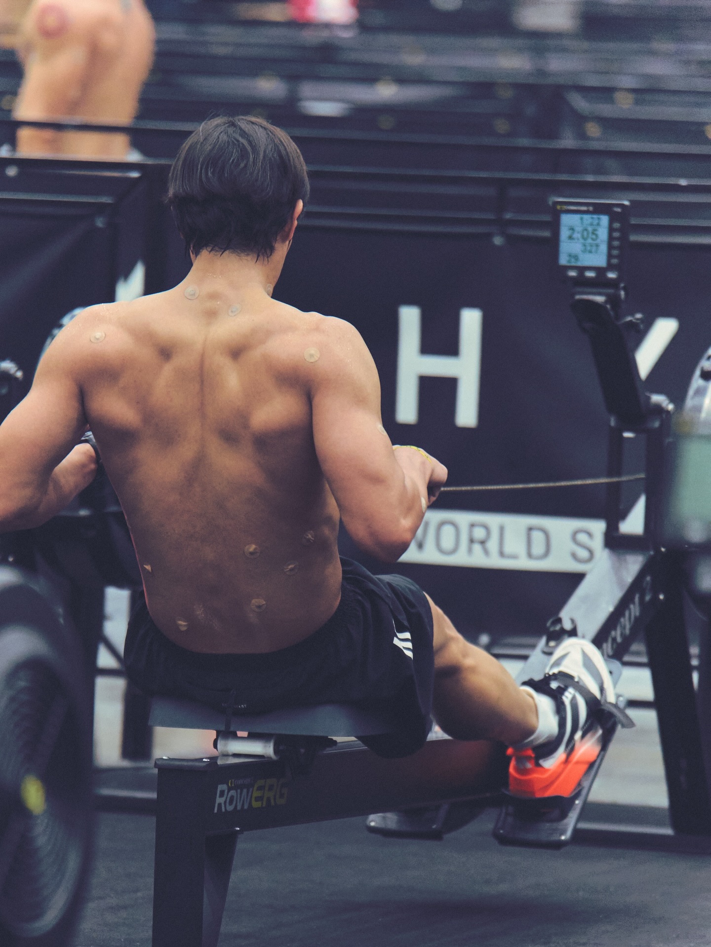 เพื่อน - คณิน ชอบประดิถ