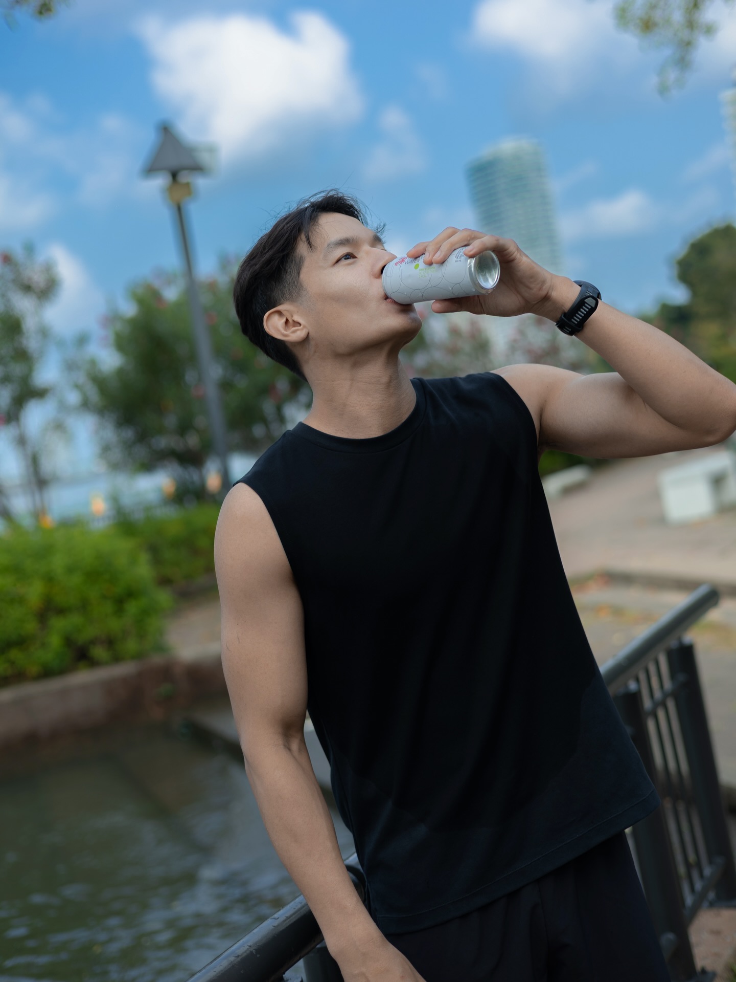 เพื่อน - คณิน ชอบประดิถ