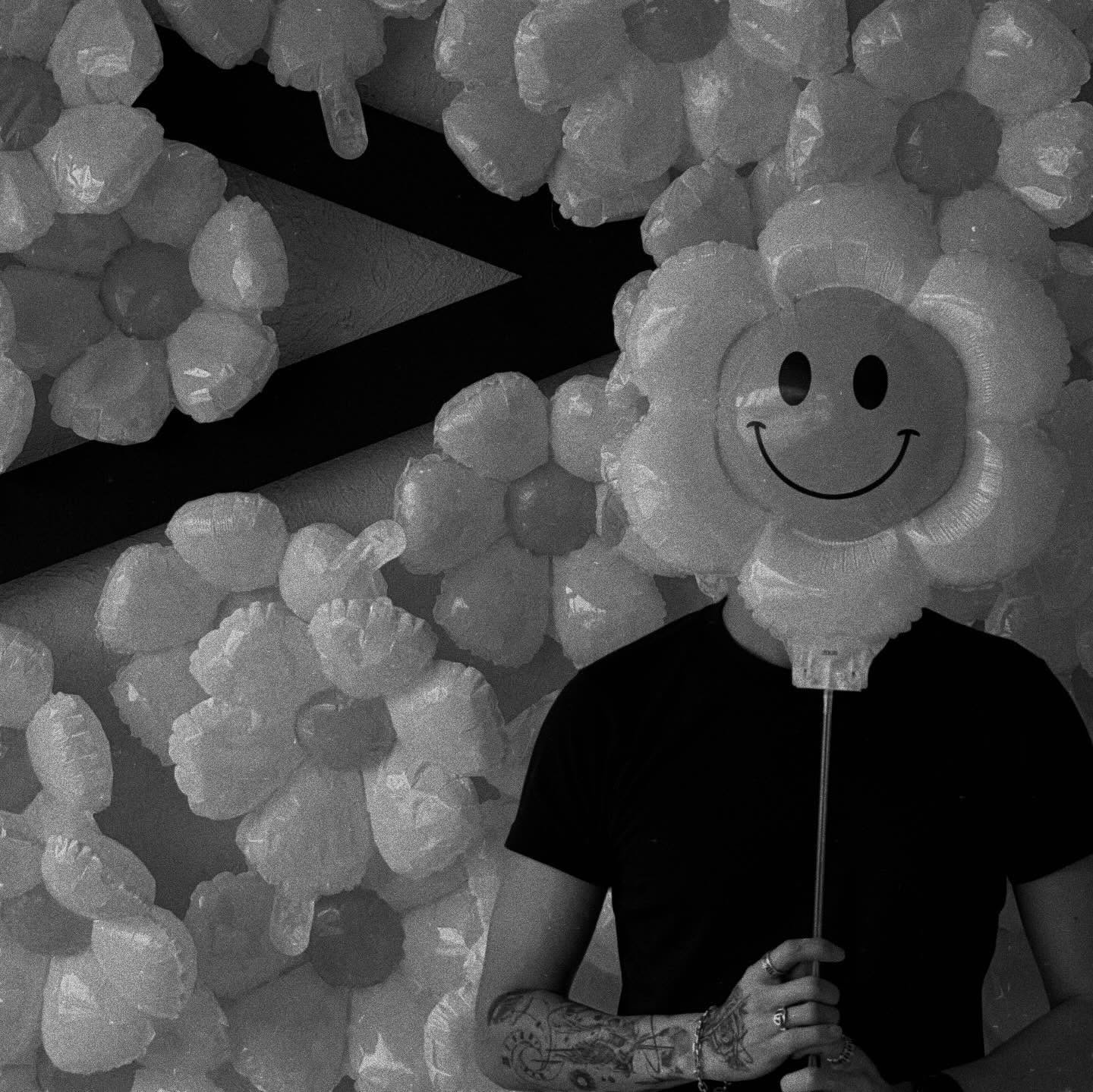 เพื่อน - คณิน ชอบประดิถ