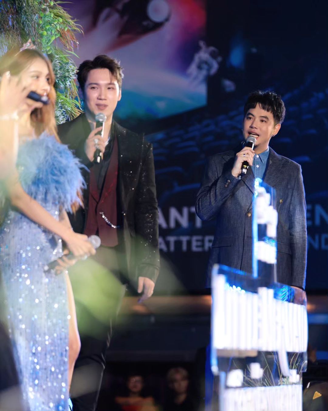 อ๋อง - เขมรัชต์ สุนทรนนท์