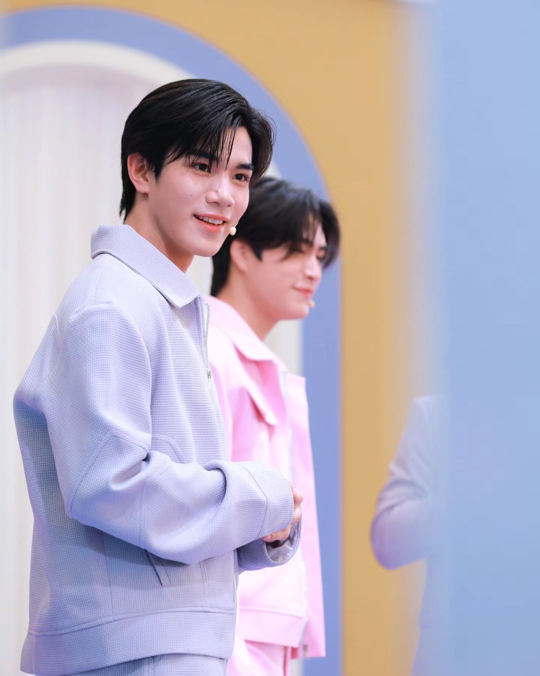 อ๋อง - เขมรัชต์ สุนทรนนท์