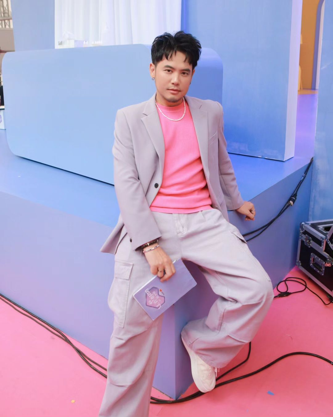อ๋อง - เขมรัชต์ สุนทรนนท์