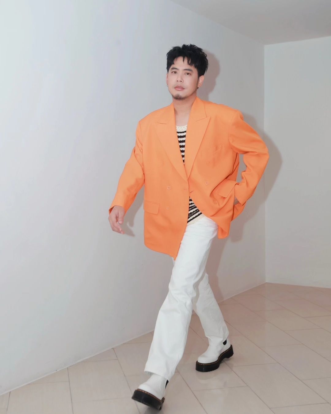 อ๋อง - เขมรัชต์ สุนทรนนท์