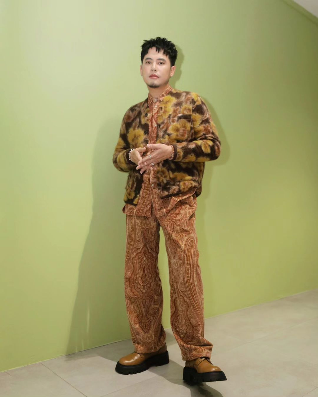 อ๋อง - เขมรัชต์ สุนทรนนท์