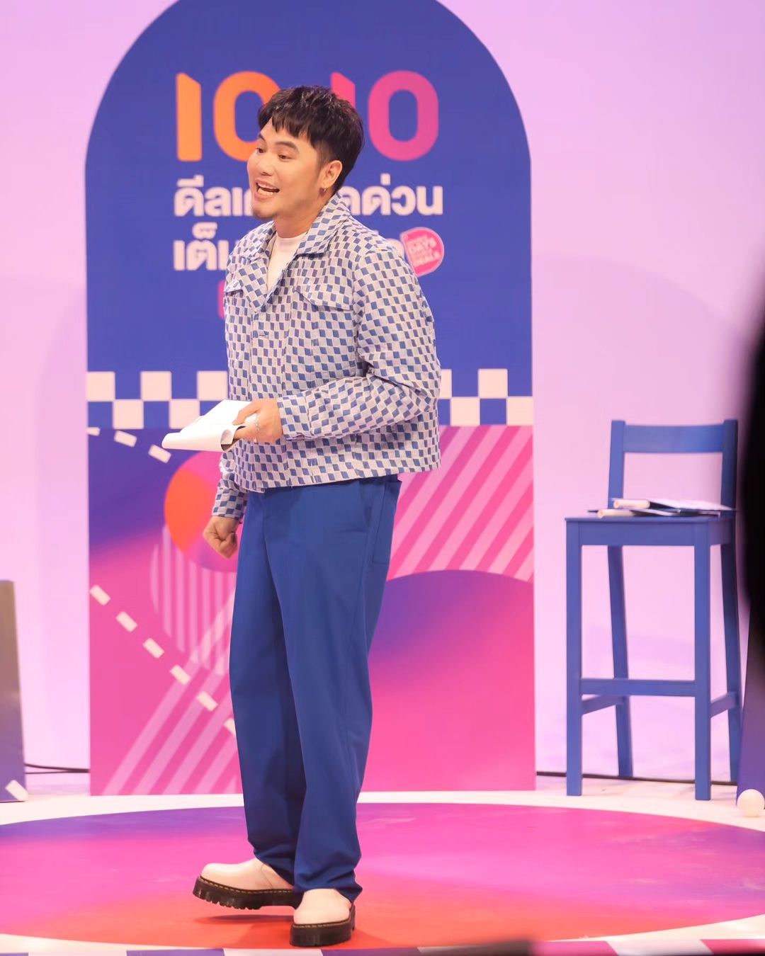 อ๋อง - เขมรัชต์ สุนทรนนท์