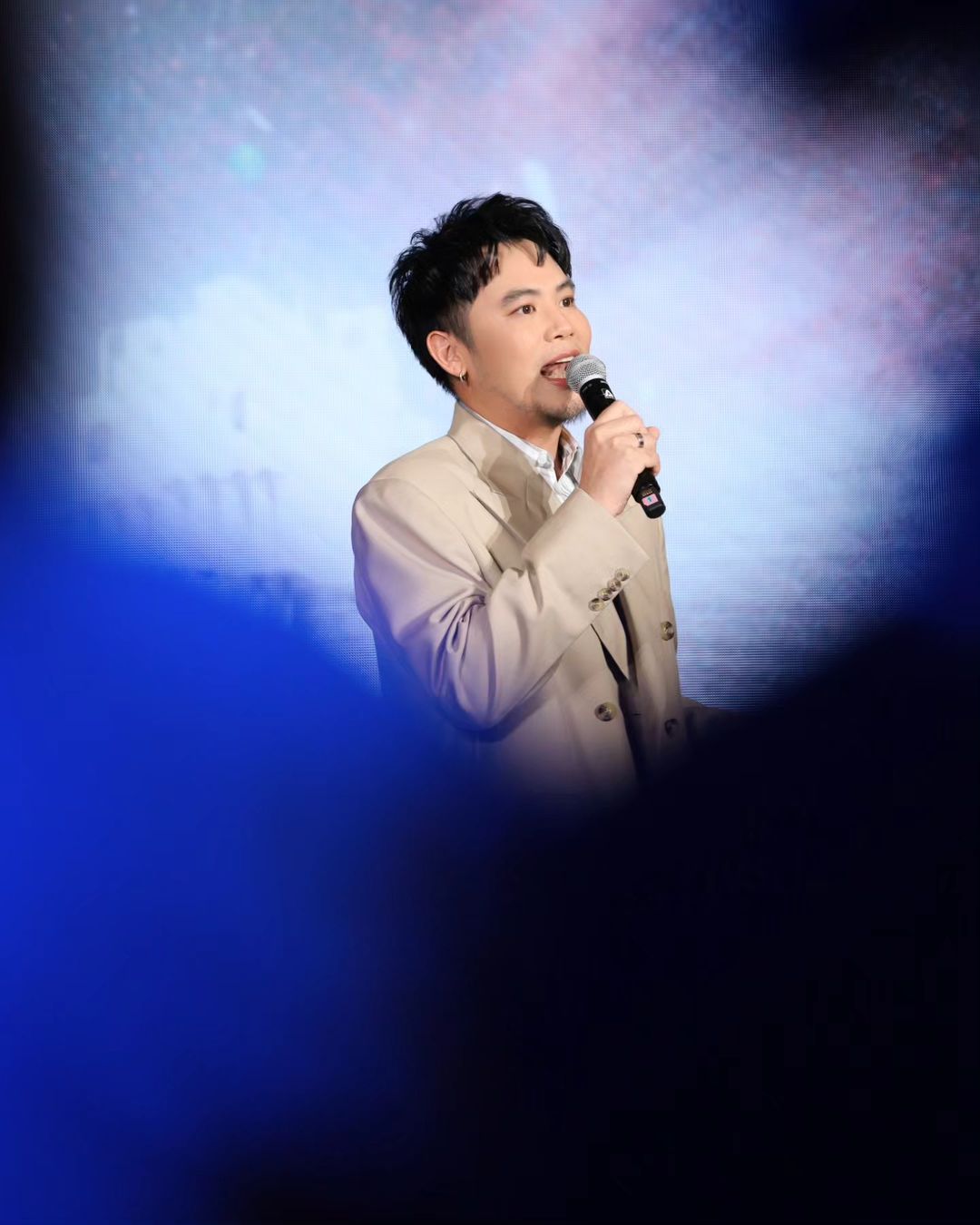 อ๋อง - เขมรัชต์ สุนทรนนท์