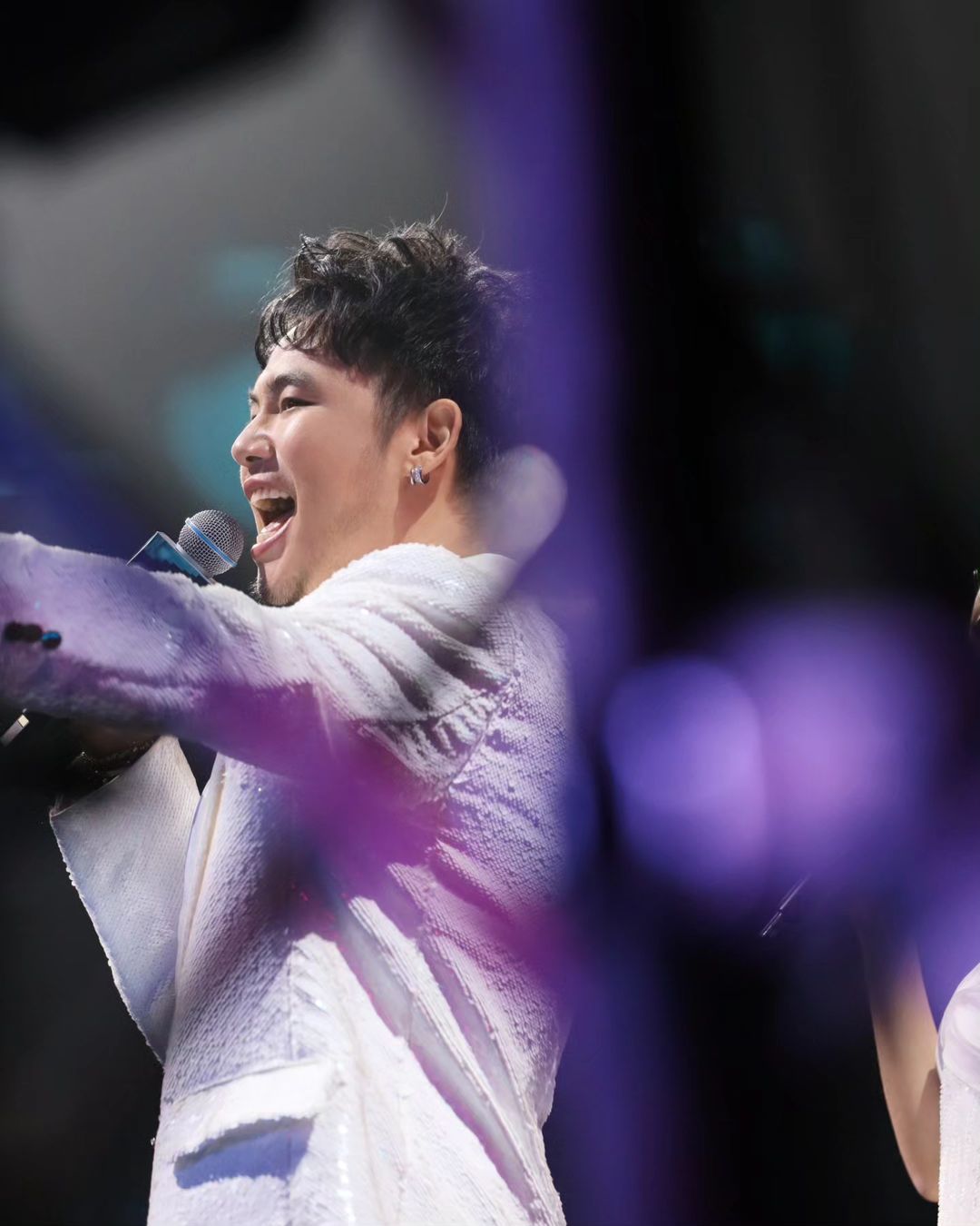 อ๋อง - เขมรัชต์ สุนทรนนท์