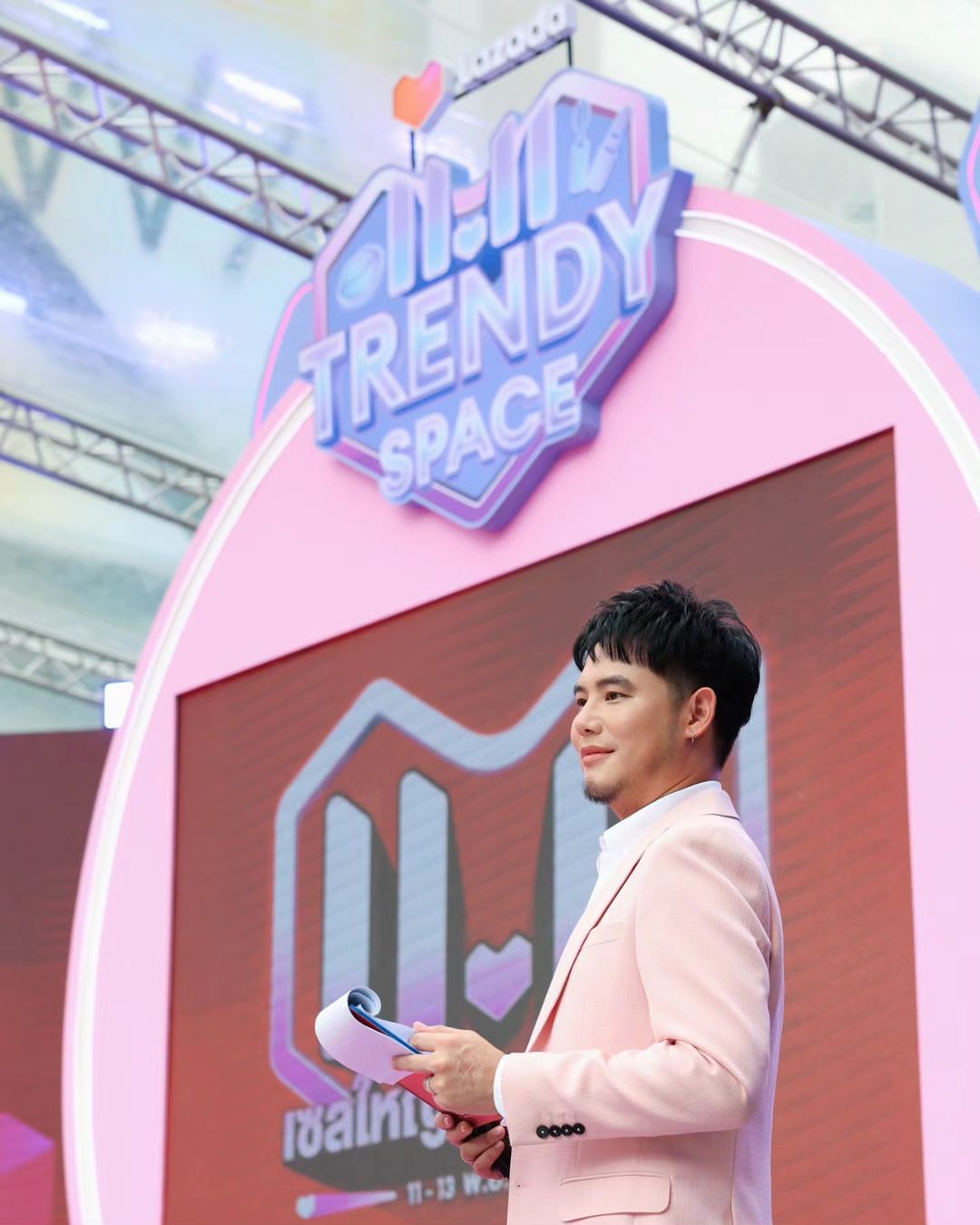 อ๋อง - เขมรัชต์ สุนทรนนท์