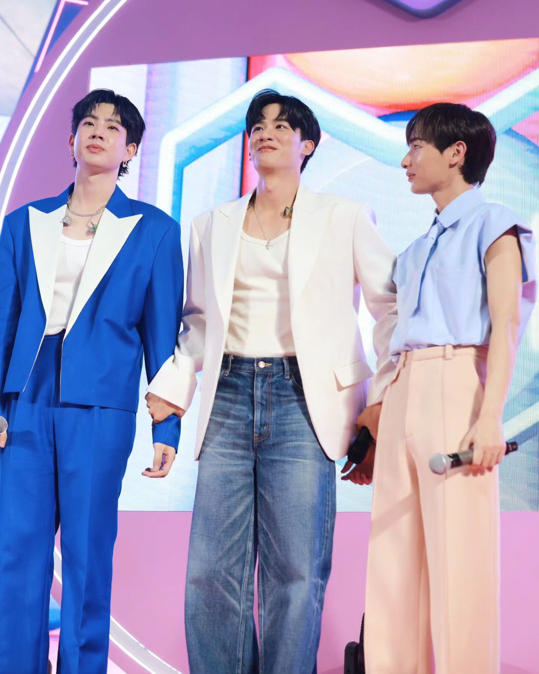 อ๋อง - เขมรัชต์ สุนทรนนท์
