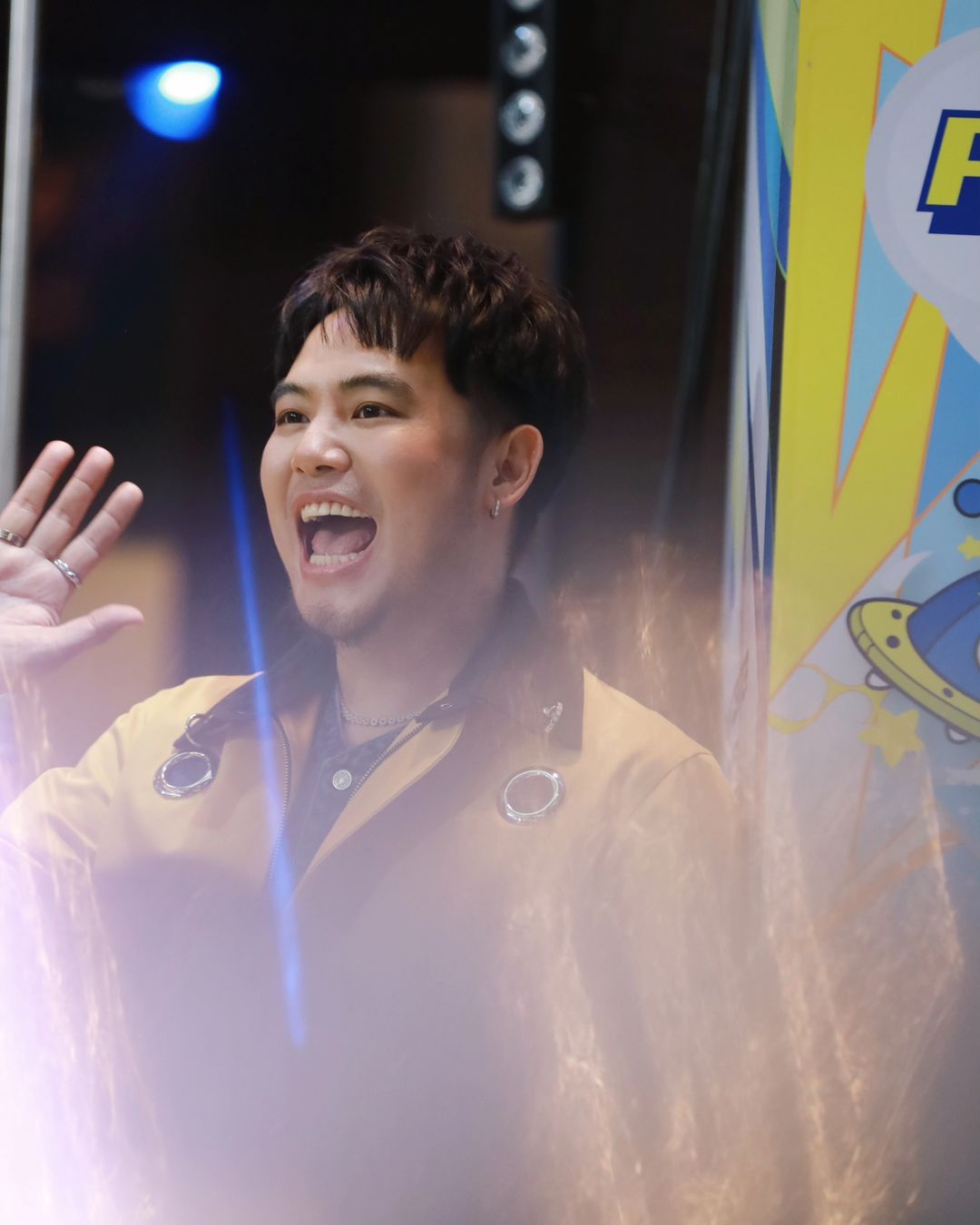 อ๋อง - เขมรัชต์ สุนทรนนท์