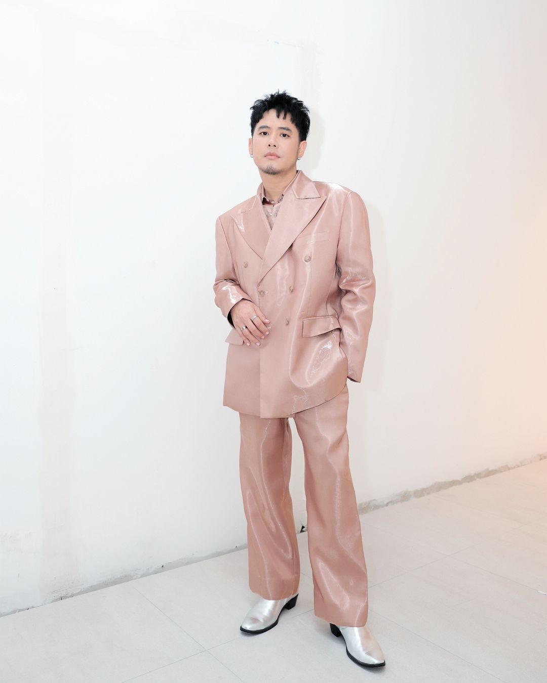 อ๋อง - เขมรัชต์ สุนทรนนท์