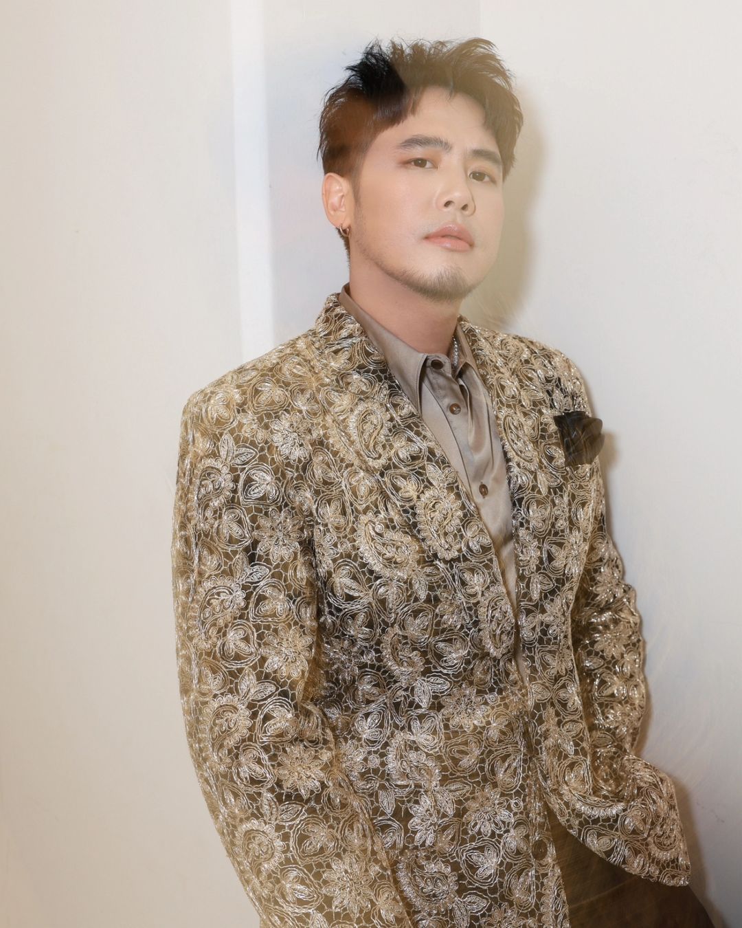 อ๋อง - เขมรัชต์ สุนทรนนท์