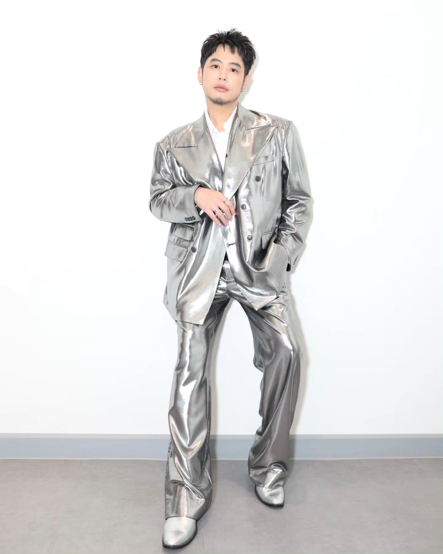 อ๋อง - เขมรัชต์ สุนทรนนท์