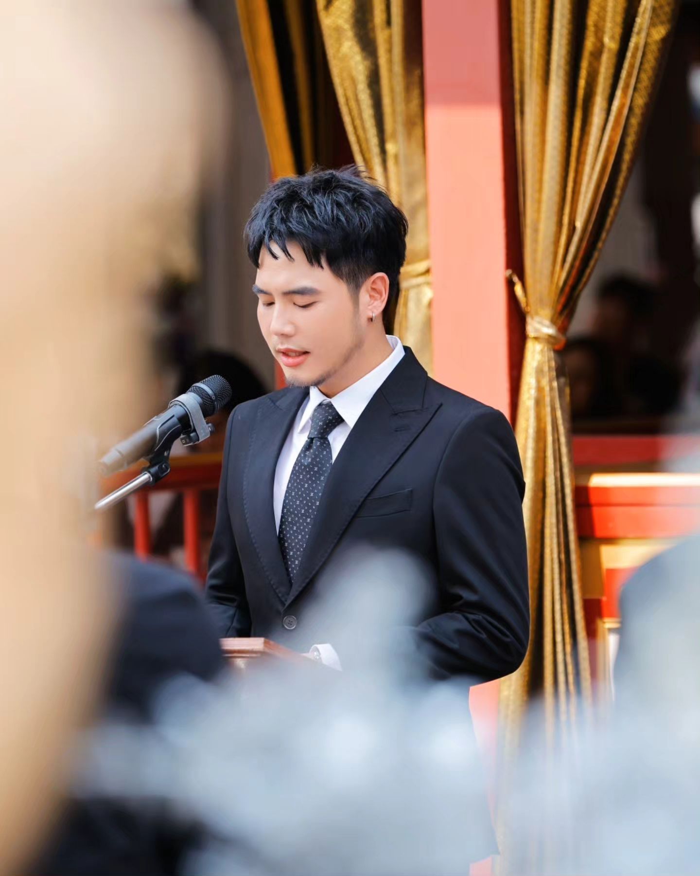 อ๋อง - เขมรัชต์ สุนทรนนท์