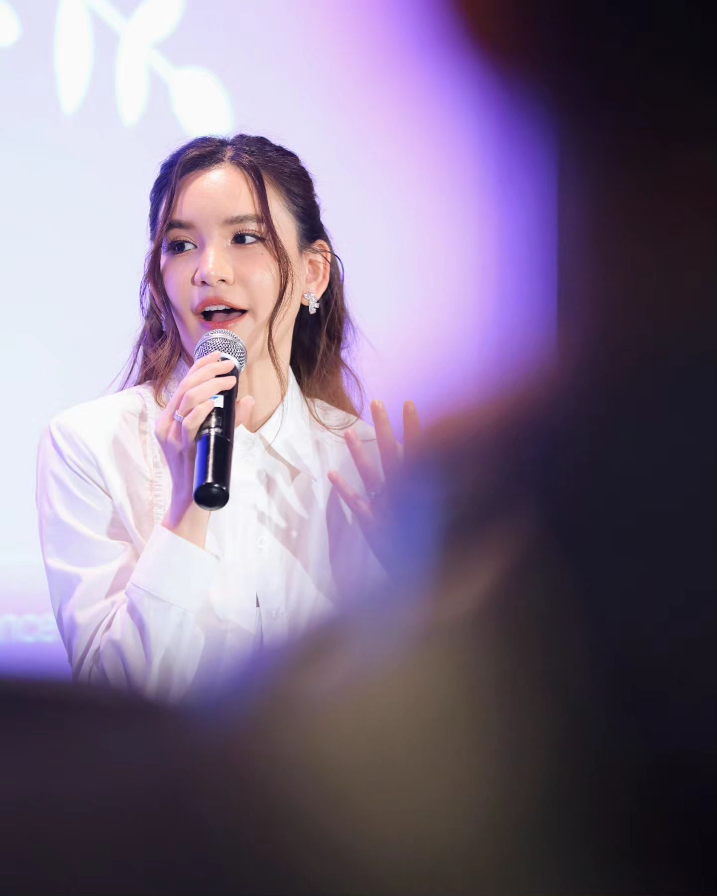 อ๋อง - เขมรัชต์ สุนทรนนท์