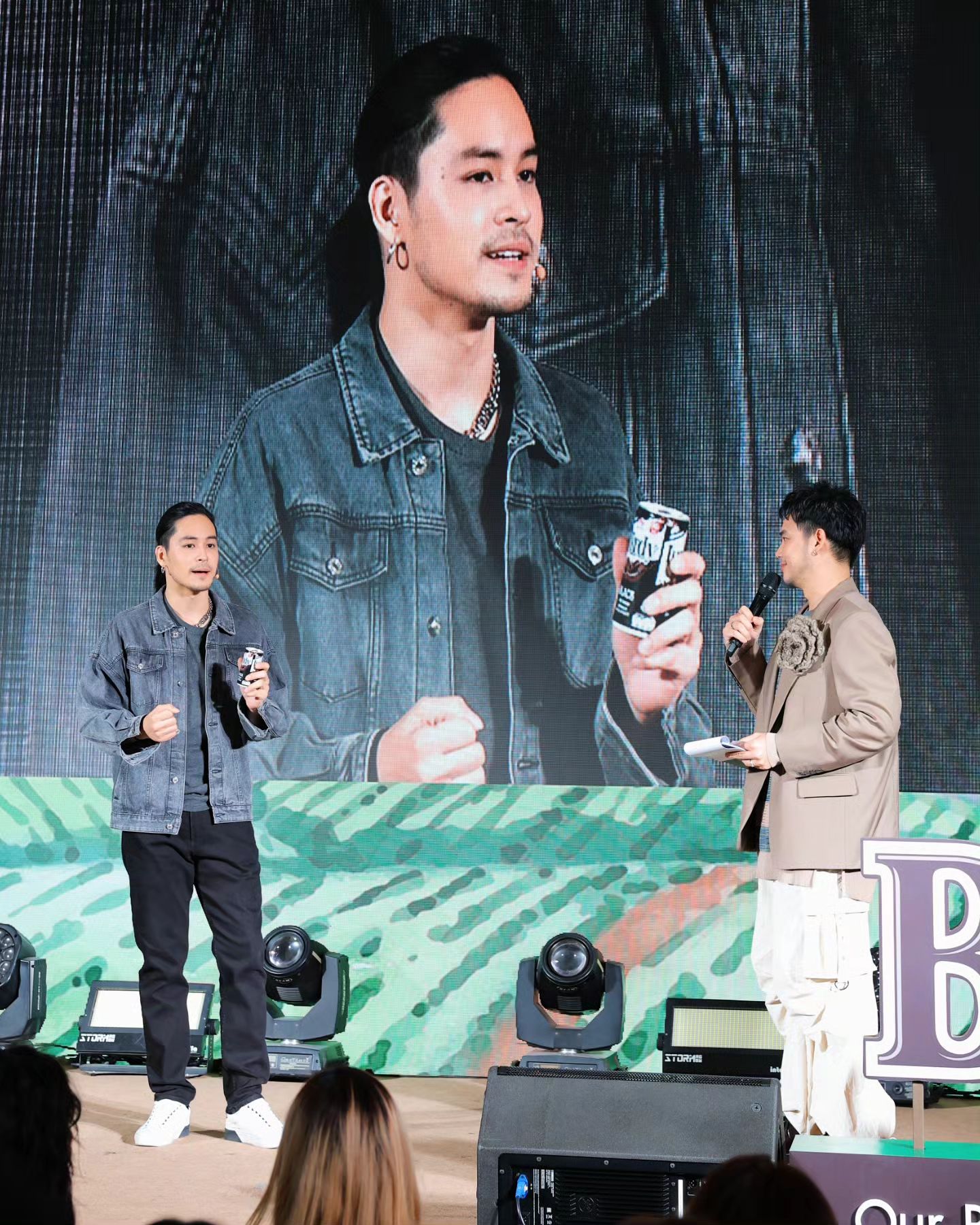 อ๋อง - เขมรัชต์ สุนทรนนท์