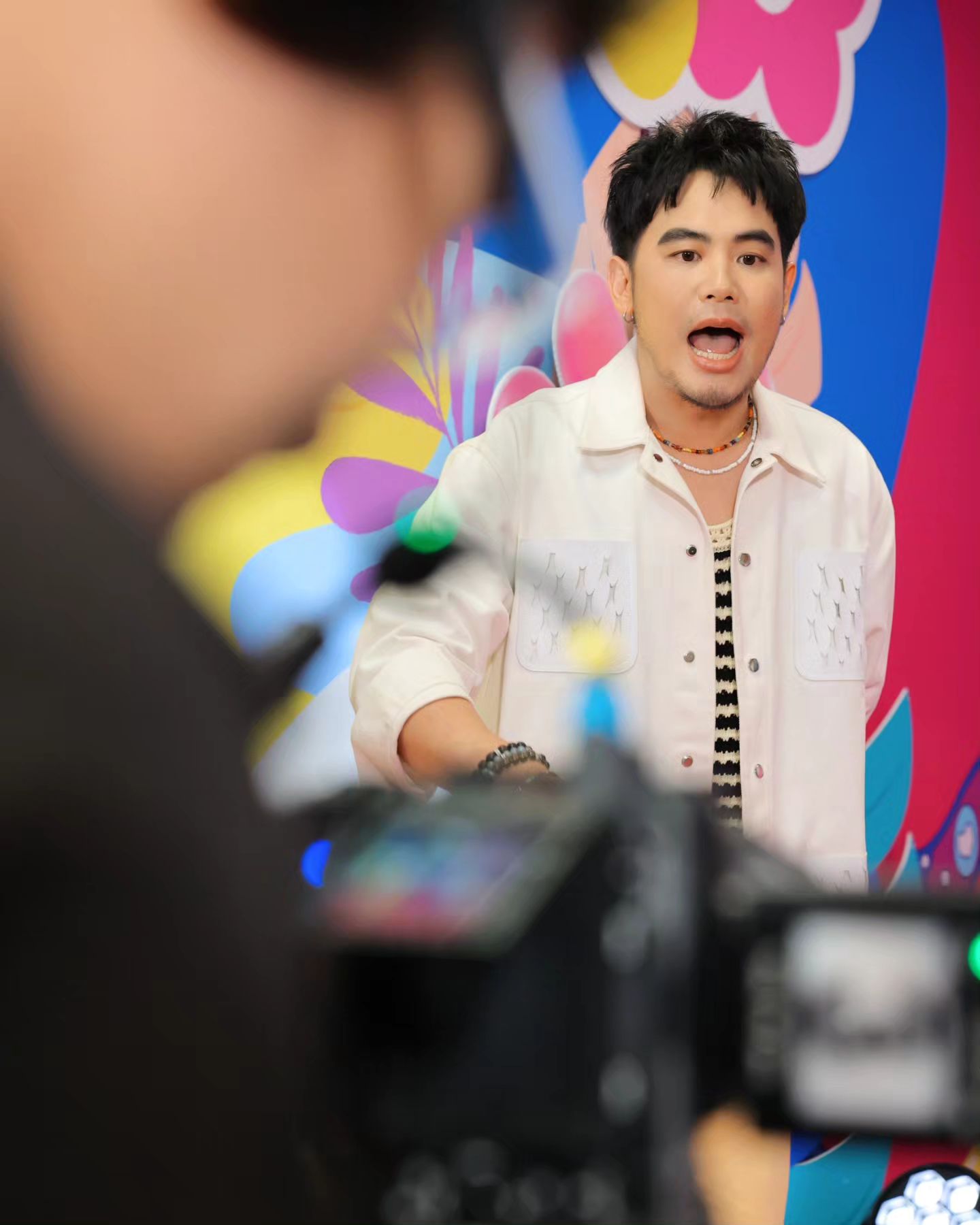 อ๋อง - เขมรัชต์ สุนทรนนท์