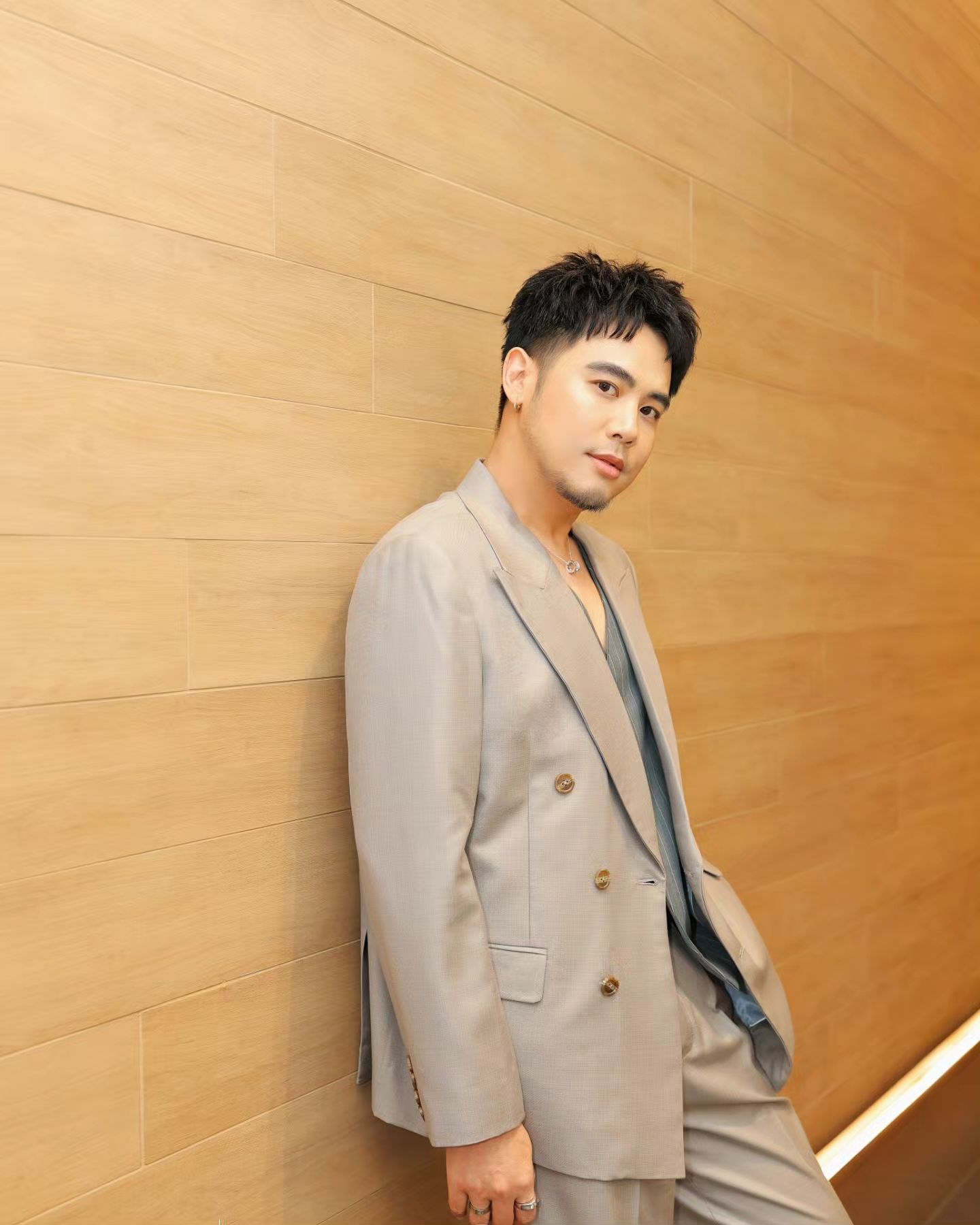 อ๋อง - เขมรัชต์ สุนทรนนท์