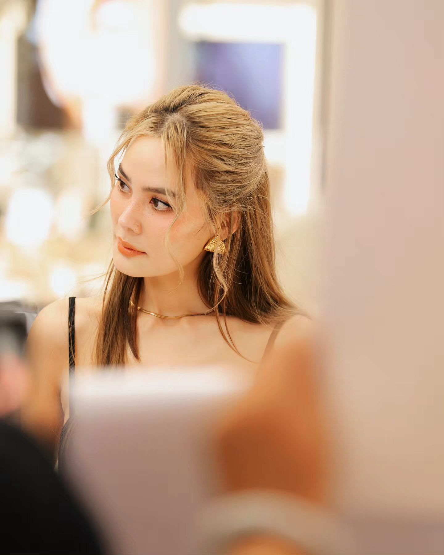อ๋อง - เขมรัชต์ สุนทรนนท์