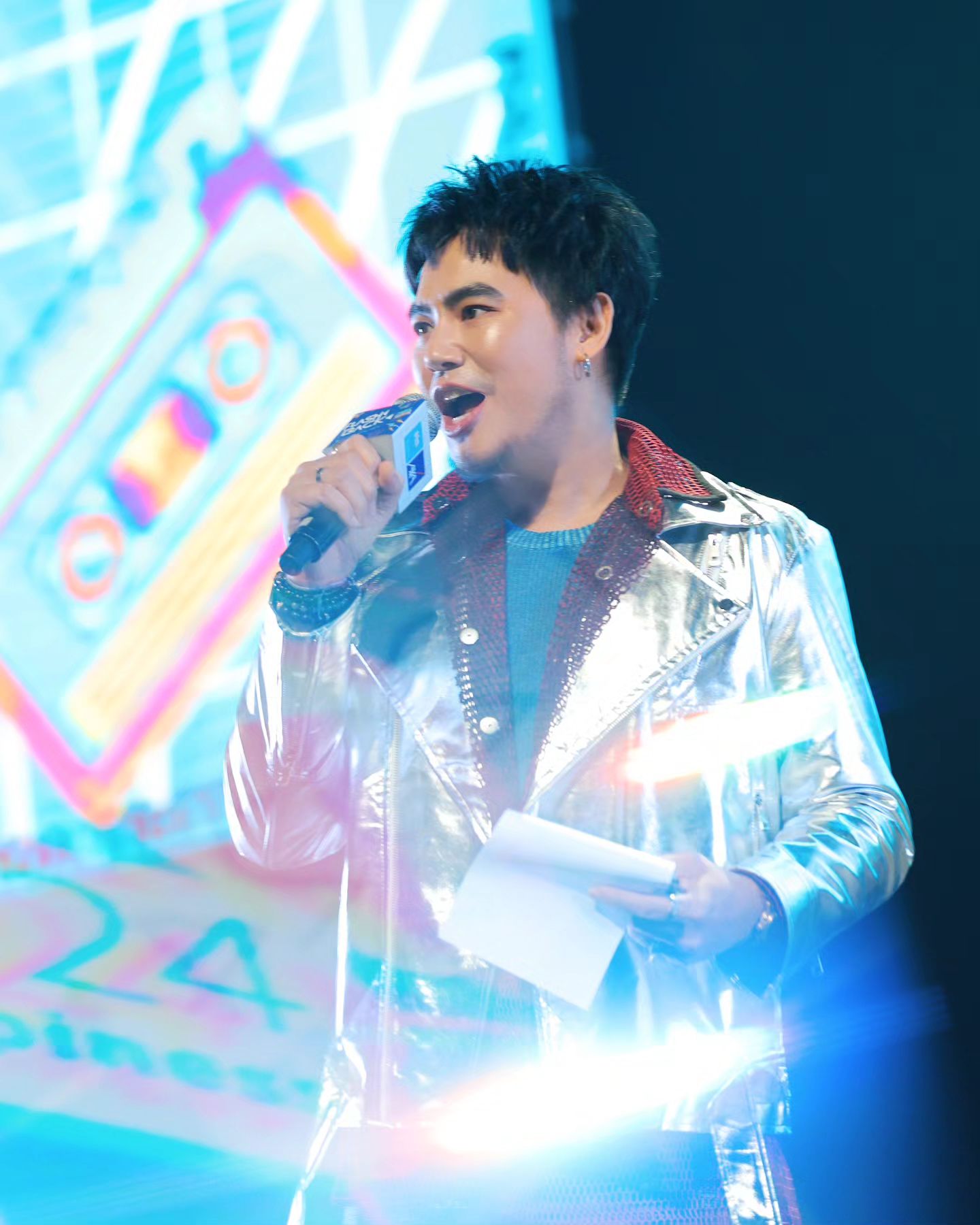 อ๋อง - เขมรัชต์ สุนทรนนท์