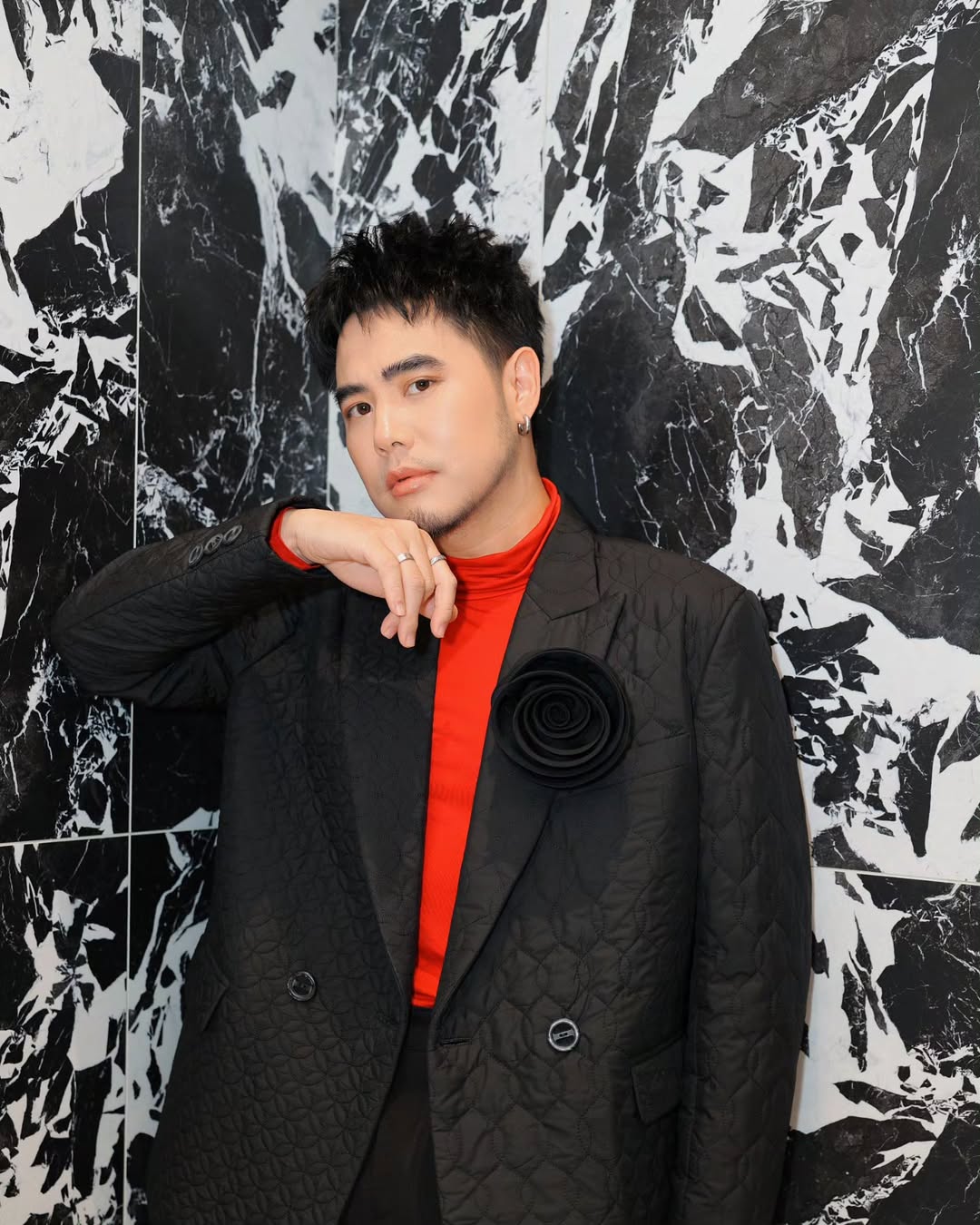 อ๋อง - เขมรัชต์ สุนทรนนท์