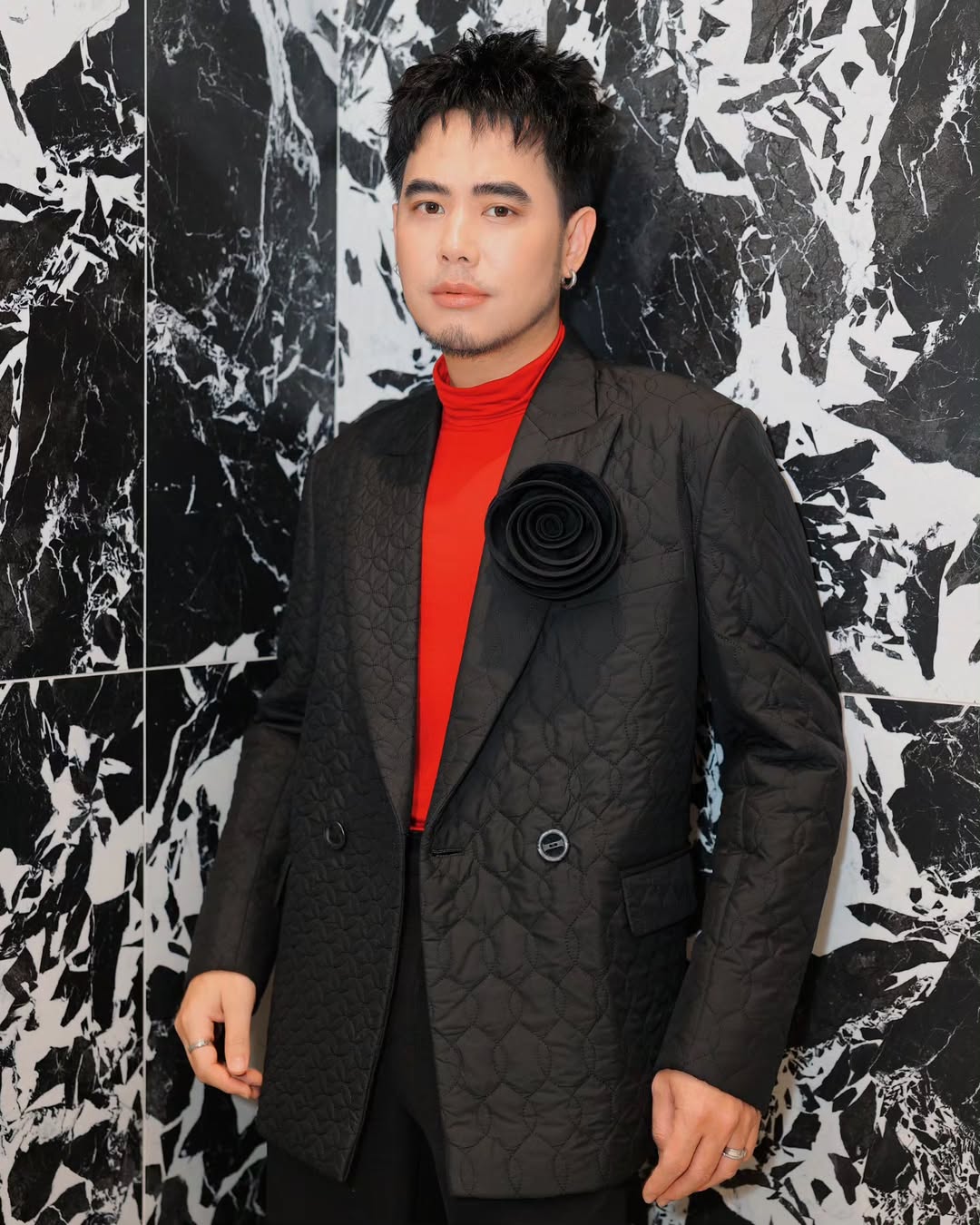 อ๋อง - เขมรัชต์ สุนทรนนท์