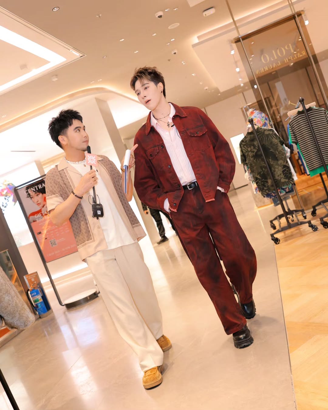 อ๋อง - เขมรัชต์ สุนทรนนท์