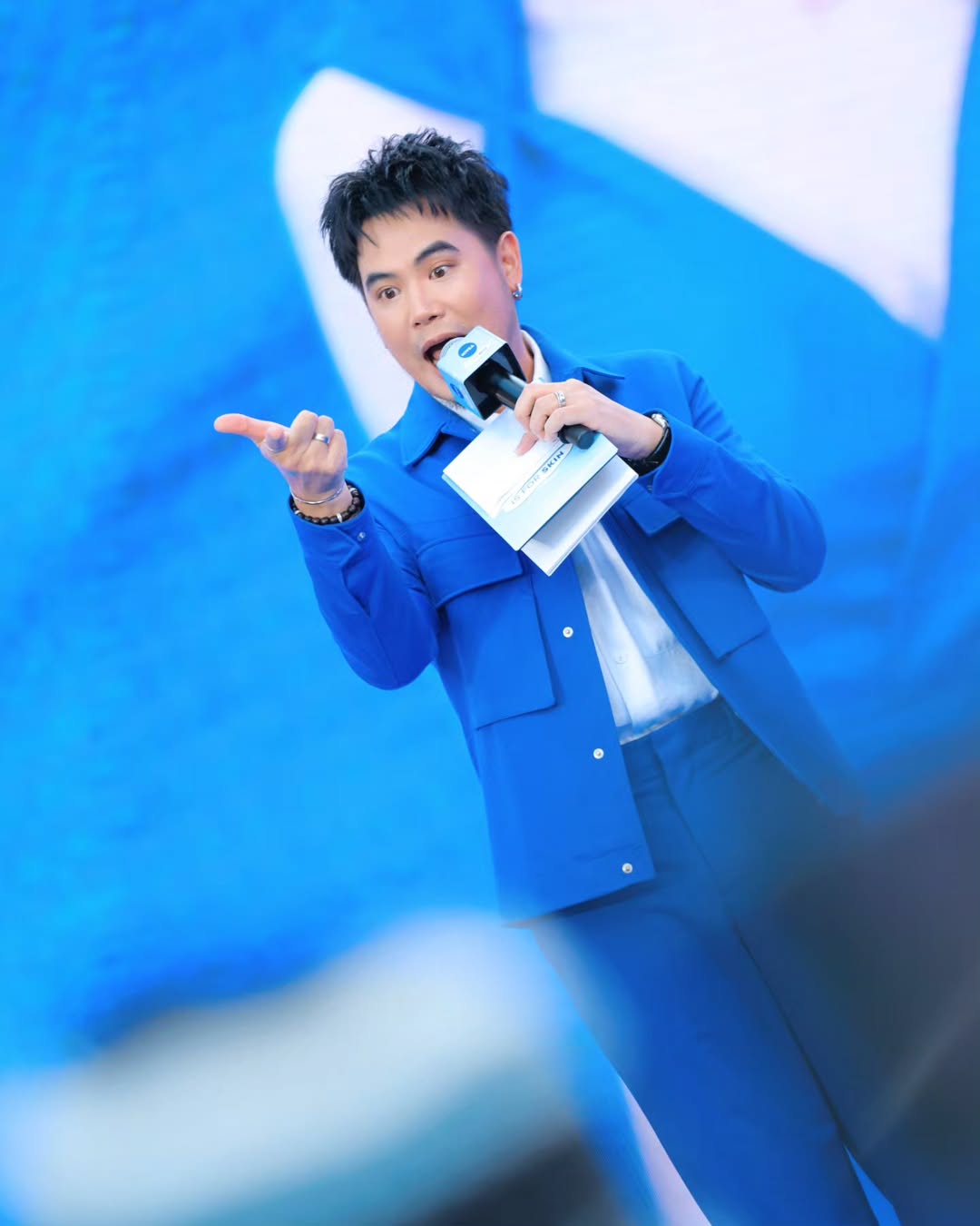 อ๋อง - เขมรัชต์ สุนทรนนท์