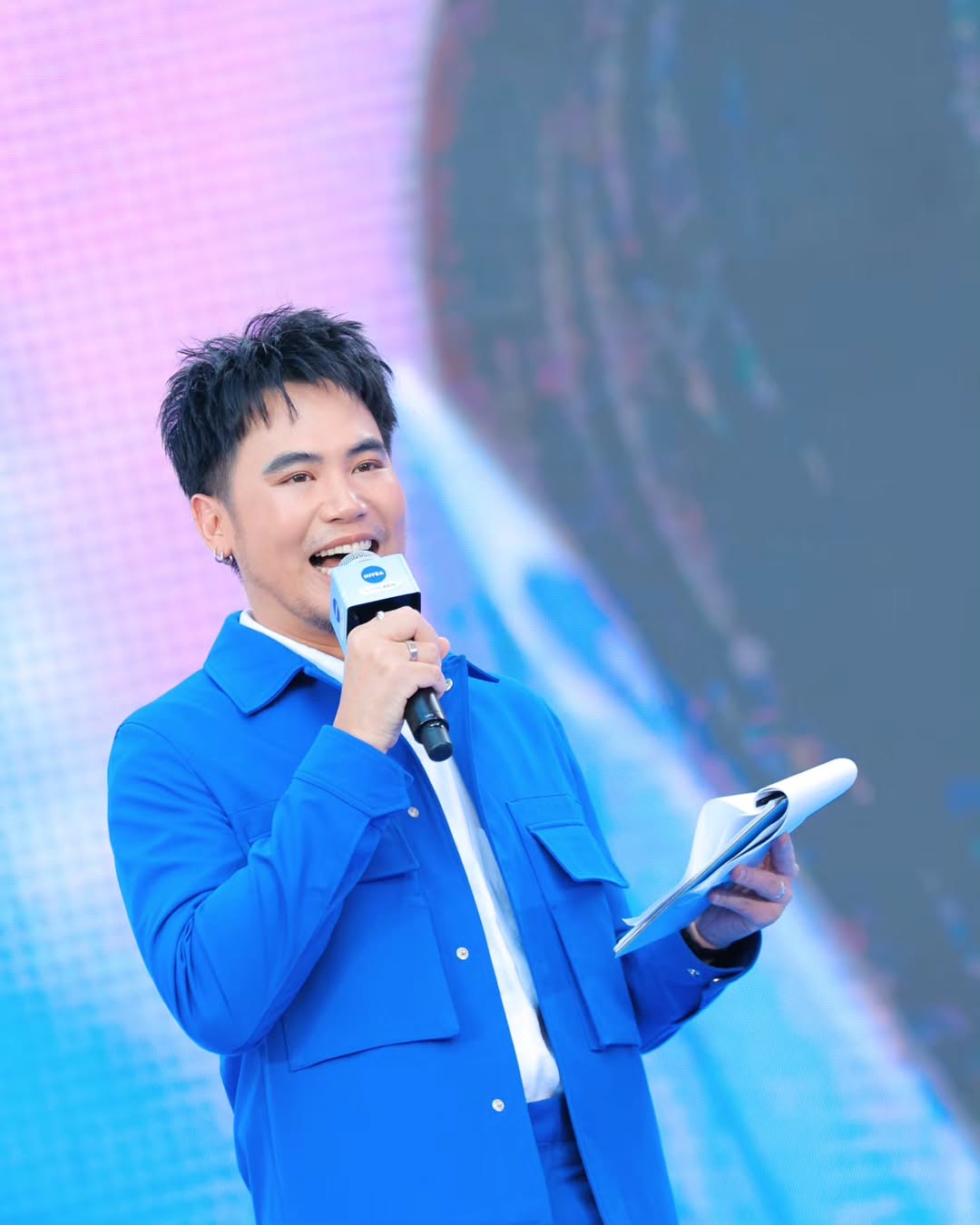 อ๋อง - เขมรัชต์ สุนทรนนท์