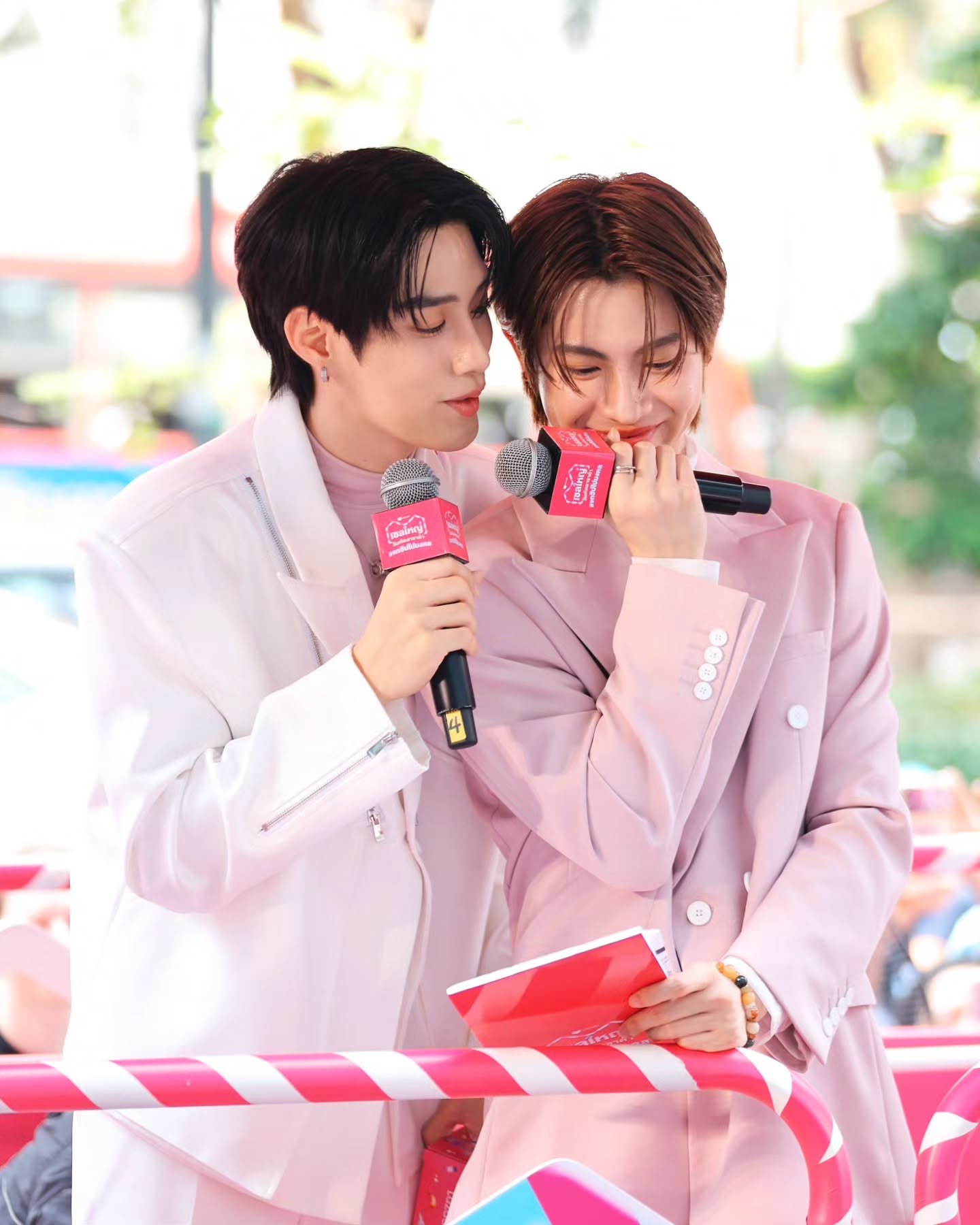 อ๋อง - เขมรัชต์ สุนทรนนท์