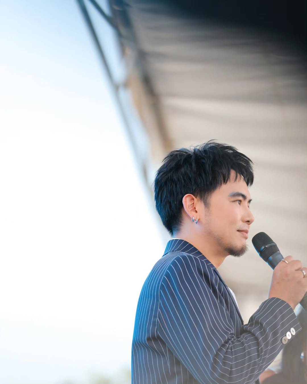 อ๋อง - เขมรัชต์ สุนทรนนท์