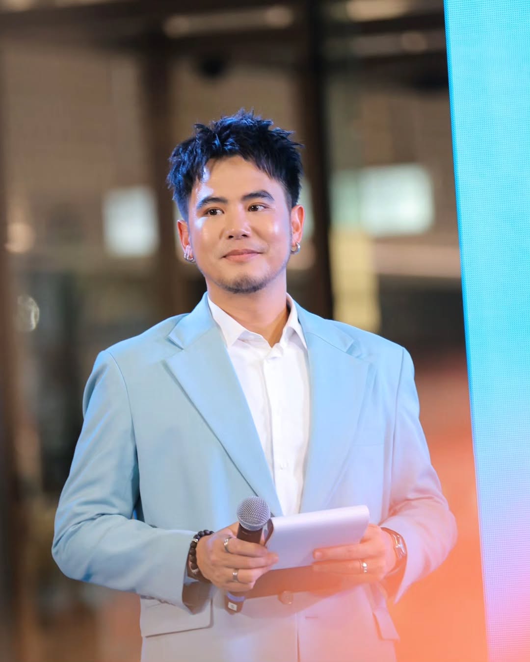 อ๋อง - เขมรัชต์ สุนทรนนท์