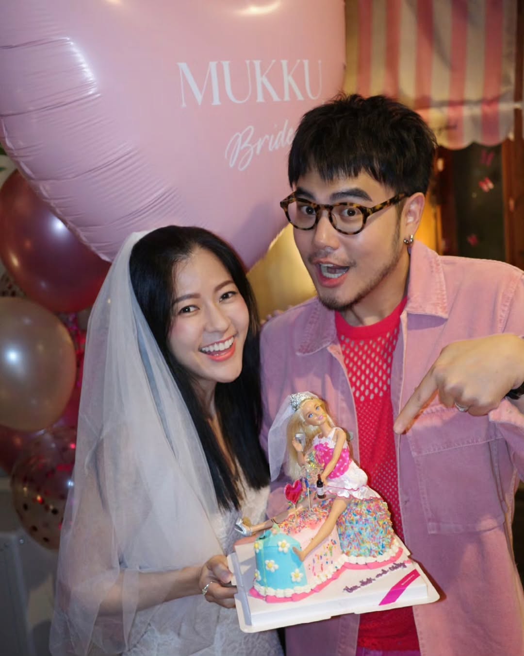 อ๋อง - เขมรัชต์ สุนทรนนท์