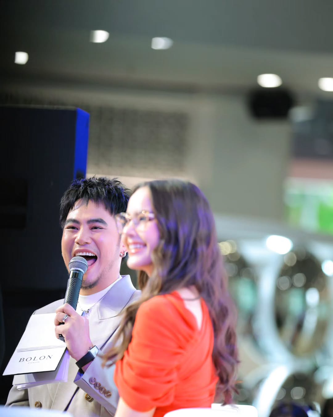 อ๋อง - เขมรัชต์ สุนทรนนท์