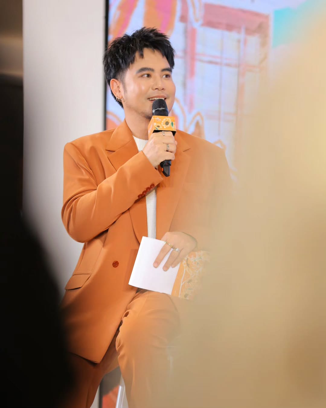อ๋อง - เขมรัชต์ สุนทรนนท์