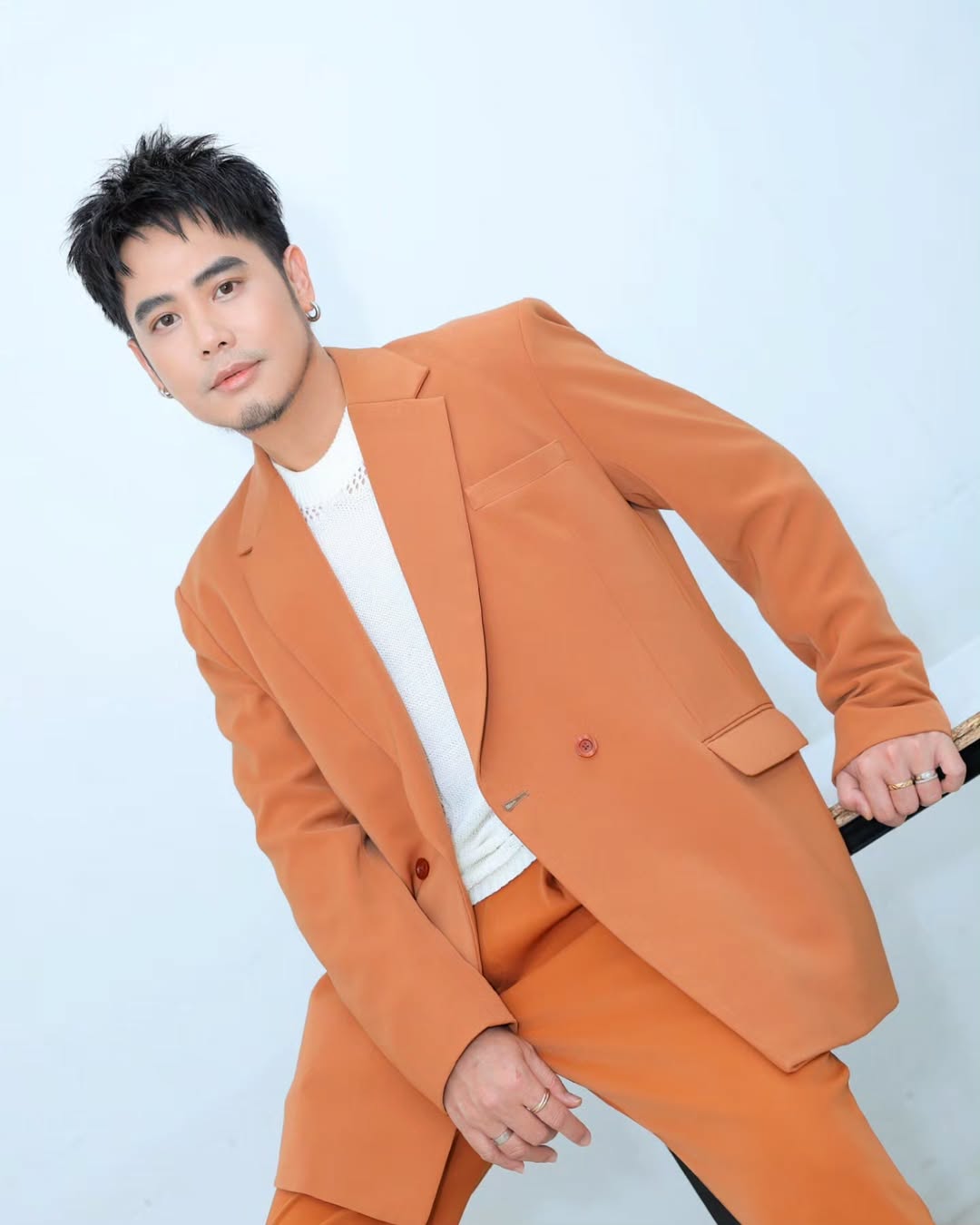 อ๋อง - เขมรัชต์ สุนทรนนท์