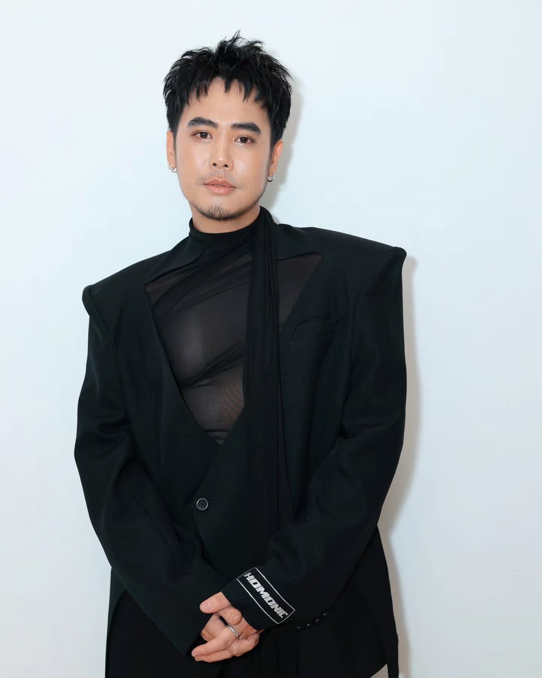 อ๋อง - เขมรัชต์ สุนทรนนท์