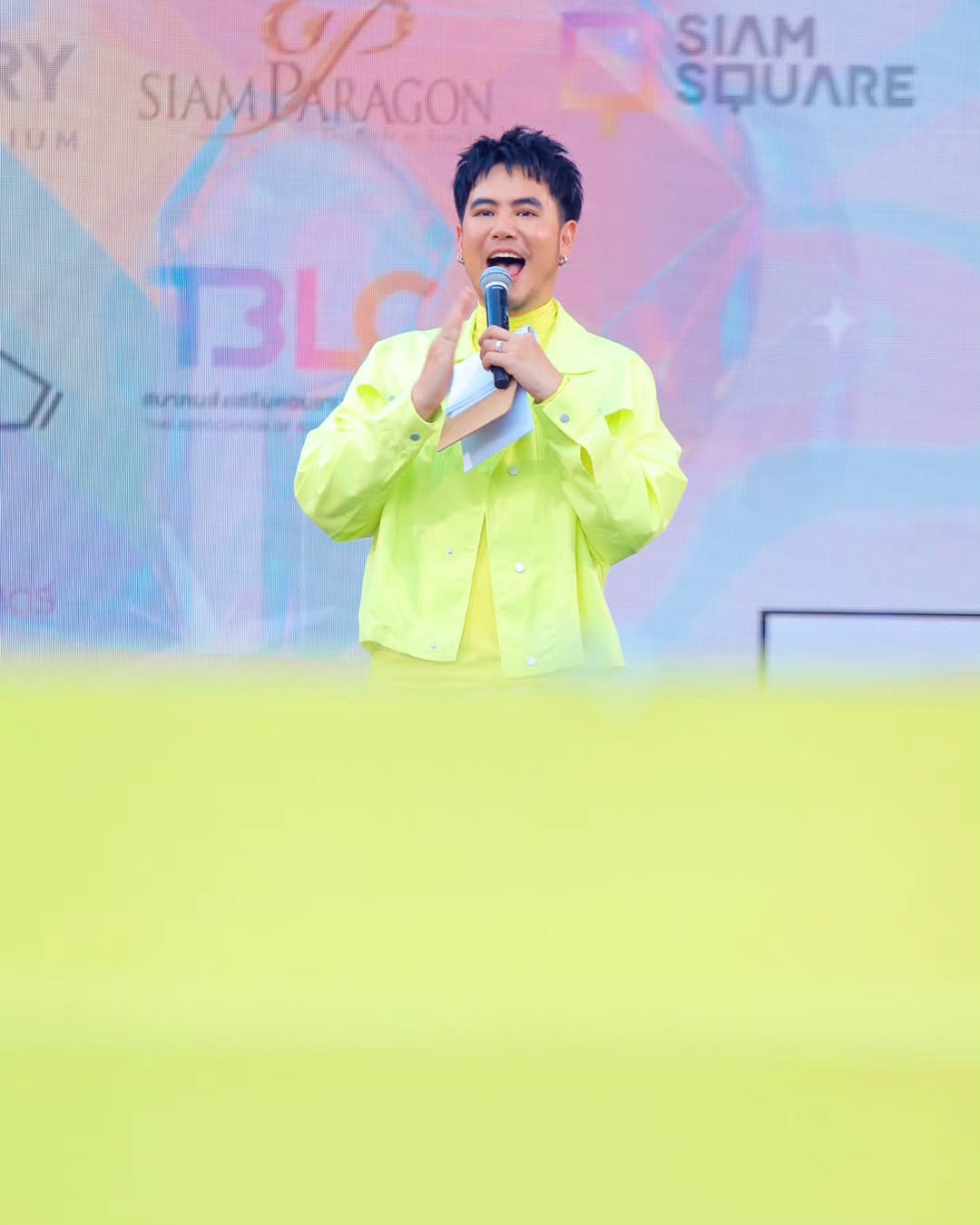 อ๋อง - เขมรัชต์ สุนทรนนท์