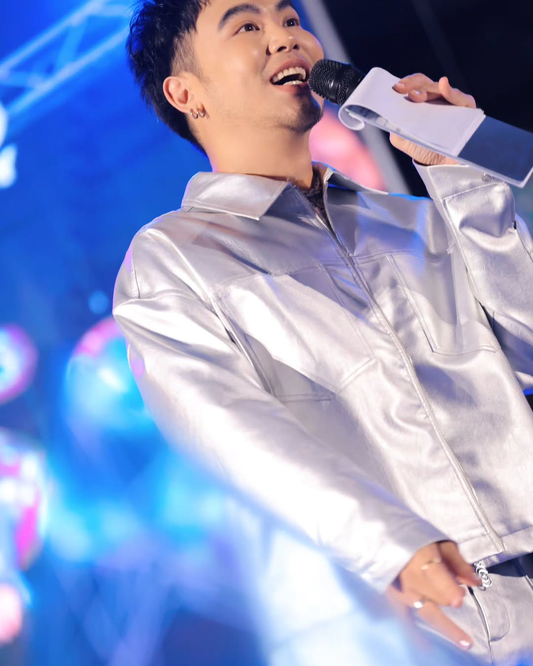 อ๋อง - เขมรัชต์ สุนทรนนท์
