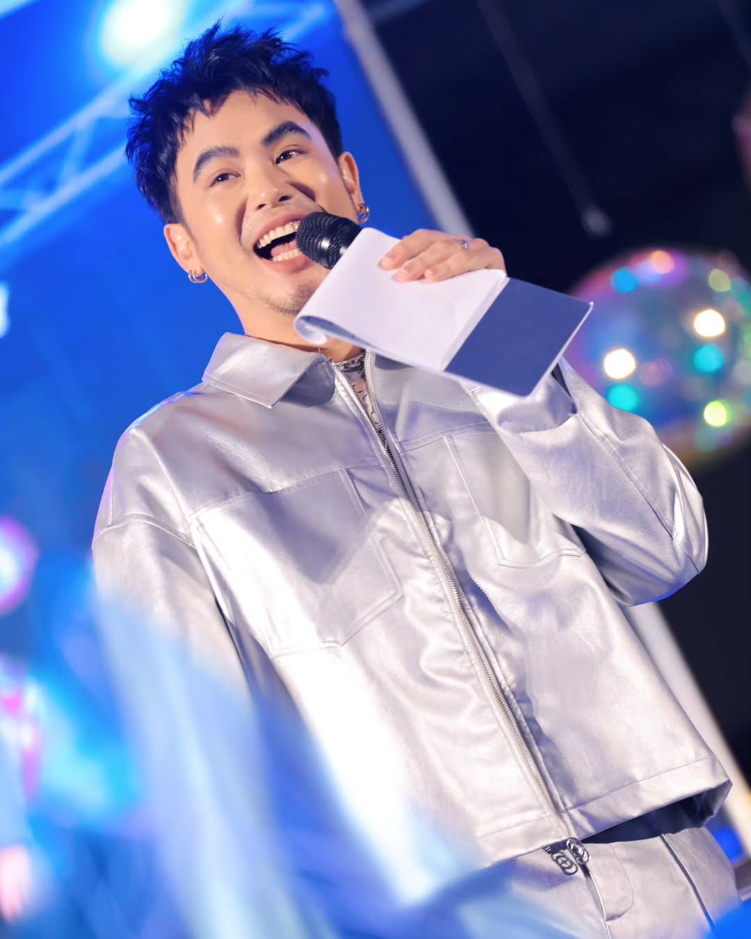 อ๋อง - เขมรัชต์ สุนทรนนท์