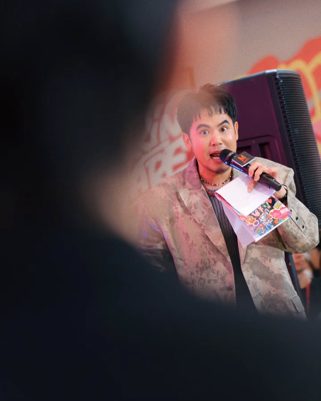 อ๋อง - เขมรัชต์ สุนทรนนท์