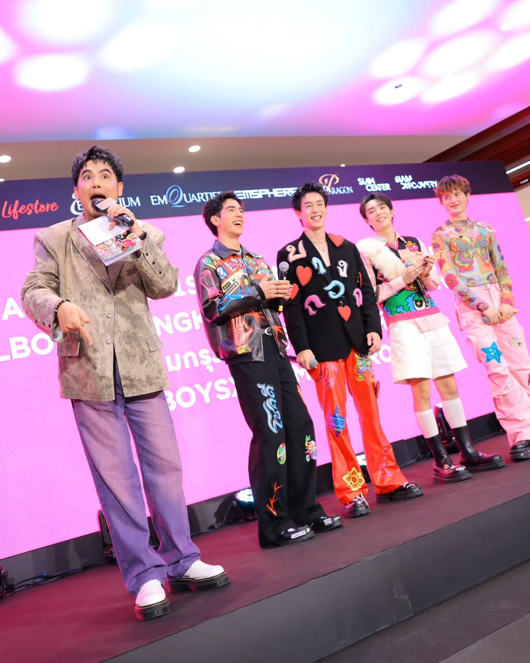 อ๋อง - เขมรัชต์ สุนทรนนท์