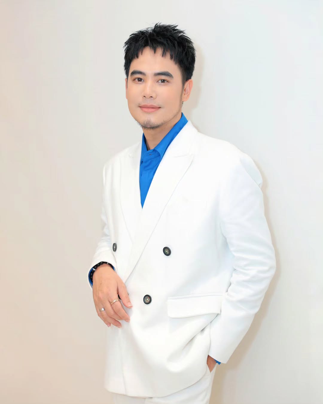 อ๋อง - เขมรัชต์ สุนทรนนท์
